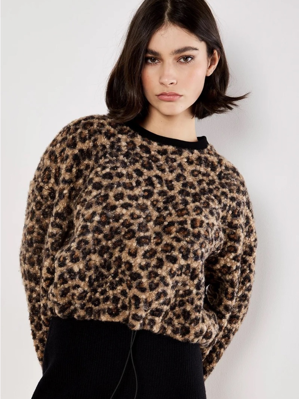 Apricot 🍑 - leopard sherpa